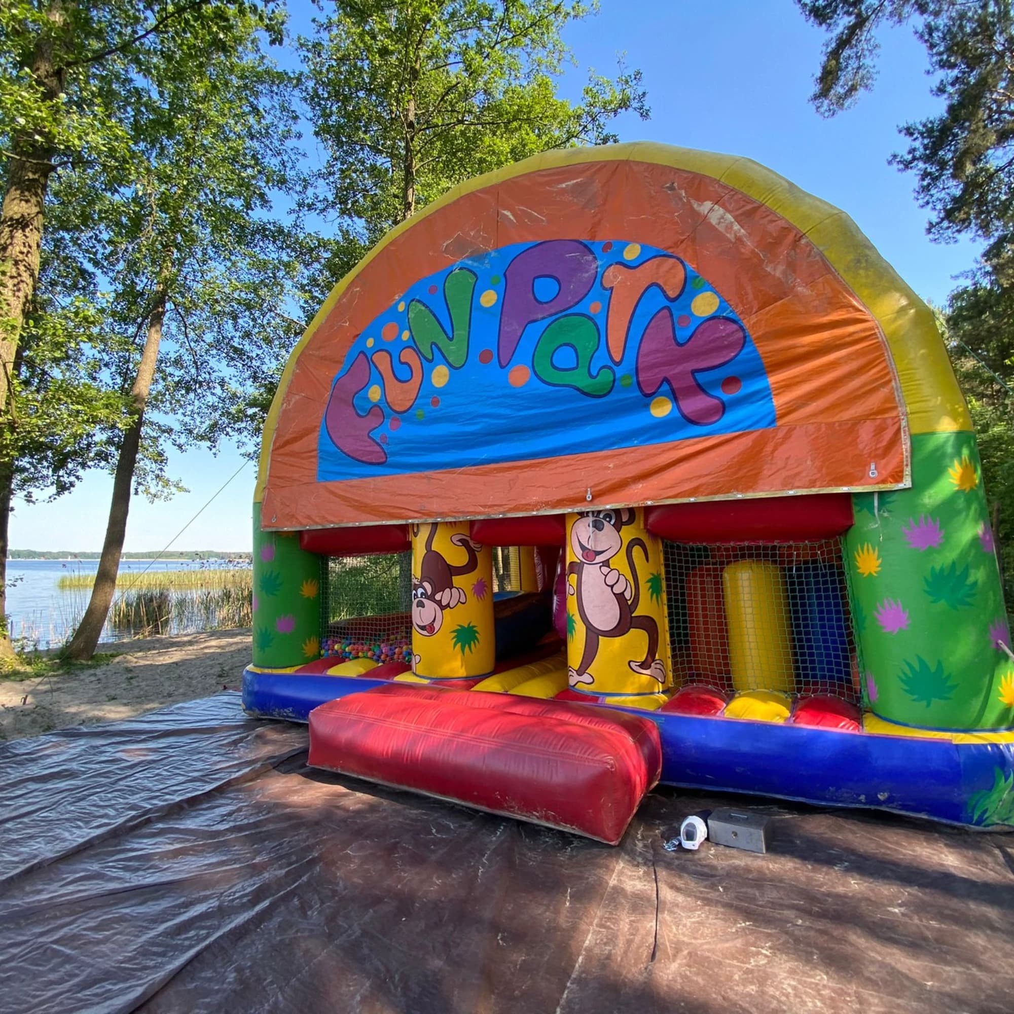 DMUCHAŃCE DLA DZIECI